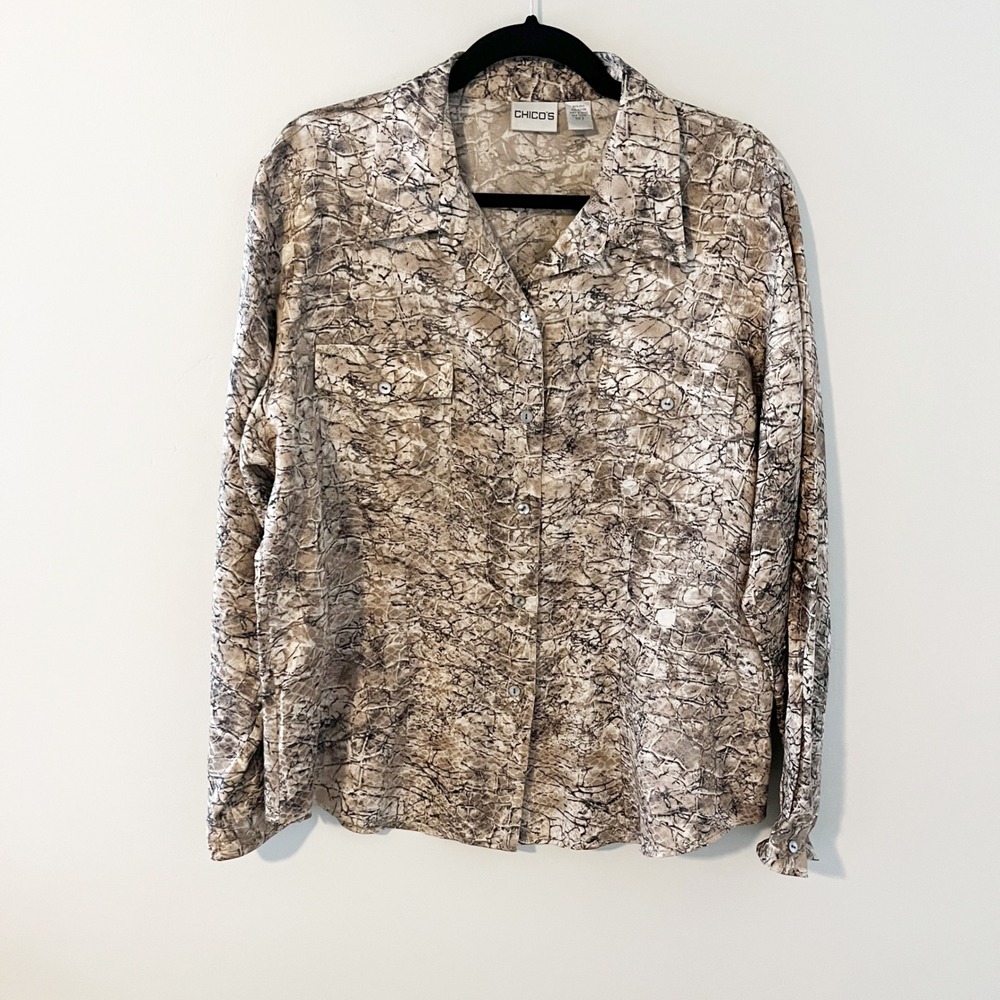 Chicos Silk Blend Snakeskin Print Button Down Shirt Brown Tan Size 3 XL